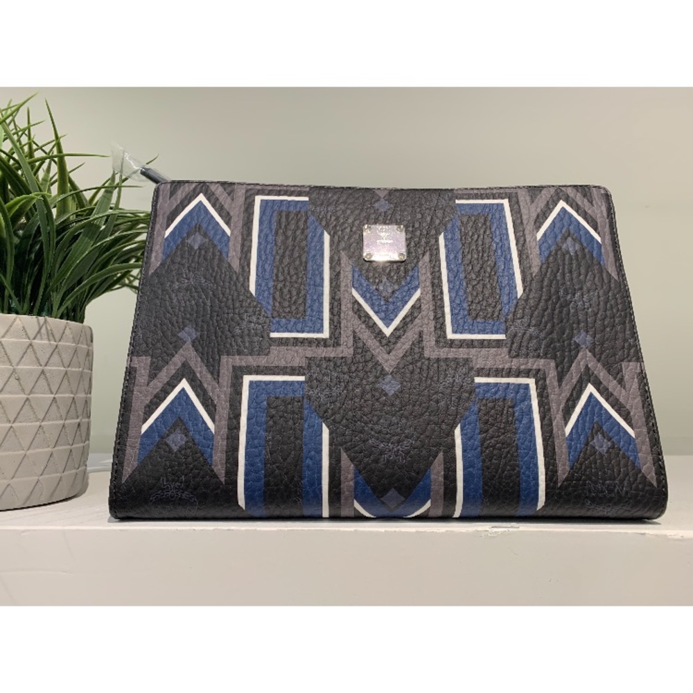 Authentic mcm medium stark pouch in gunta m stripe - Picture 1 of 8